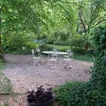 La Haie A Cerf Bed & Breakfast Watronville