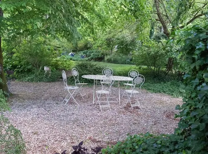 La Haie A Cerf Bed and breakfast Watronville