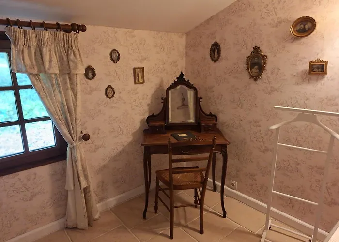 Bed & Breakfast La Haie A Cerf 3*