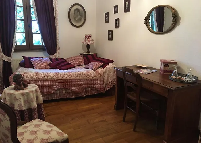 Bed & Breakfast La Haie A Cerf 3*